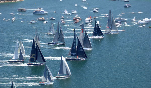 Boxing Day brunch — Sydney to Hobart yachts in Circular Quay